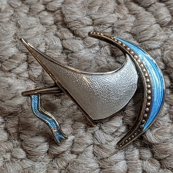 Vintage Ivar T. Holth .925 silver and enamel boat brooch mid-century Norwegian - Picture 4 of 7